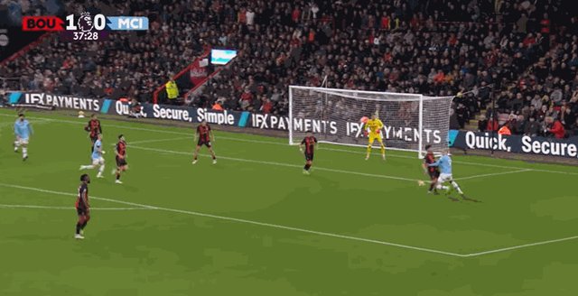 【英超】曼城1比2不敌伯恩茅斯遭连败，塞梅尼奥进球