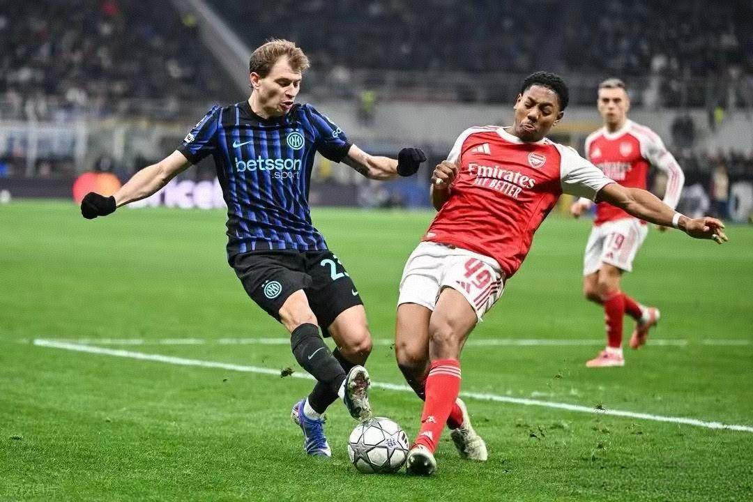 开云官方-挺过来了?米兰后发优势渐显,一周一赛成常态,替补球员回血