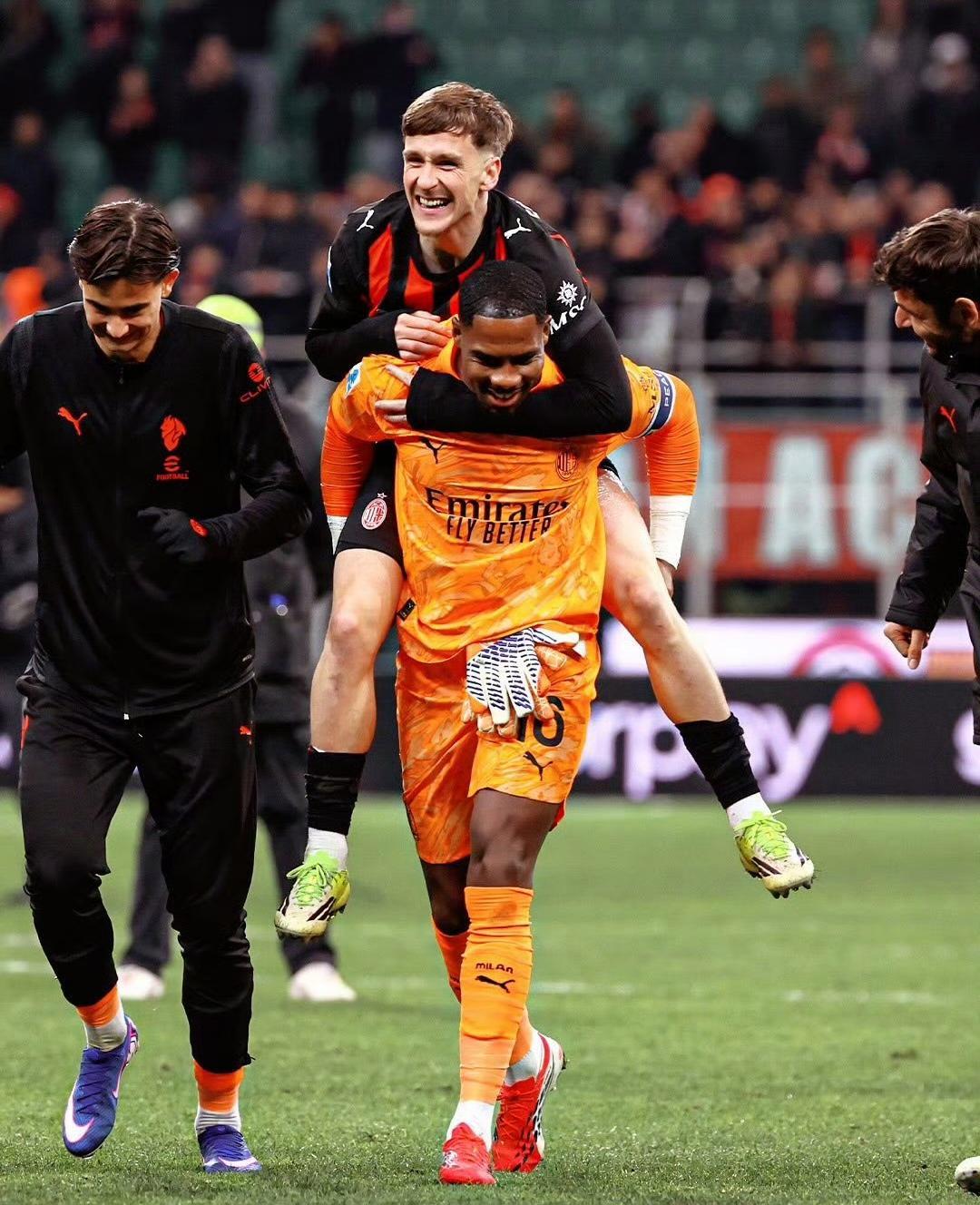 开云官方-挺过来了?米兰后发优势渐显,一周一赛成常态,替补球员回血