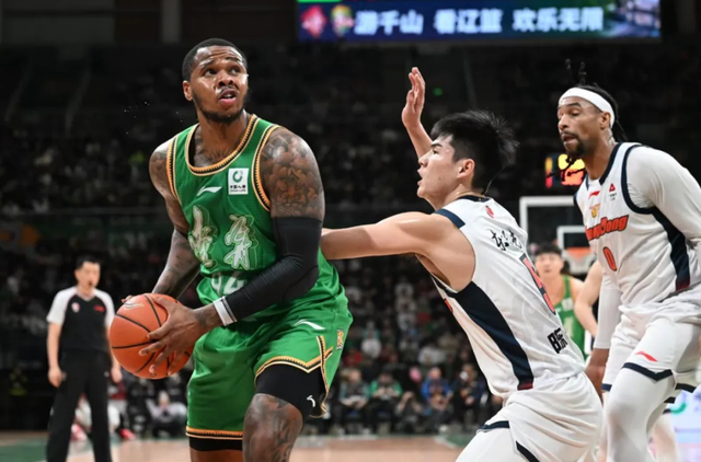 kaiyun网站-曝杨鸣卸任！辽宁男篮完成换帅，乌戈走马上任，冲击季后赛